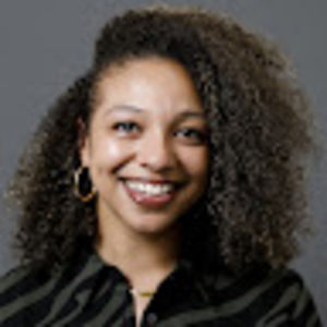 Meet your Posher, Alicia